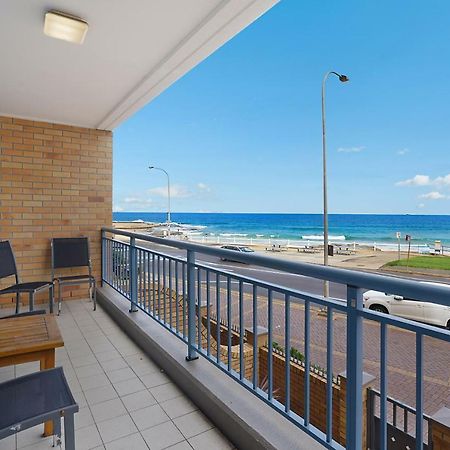 Newcastle Short Stay Accommodation - Sandbar Newcastle Beach Exterior foto